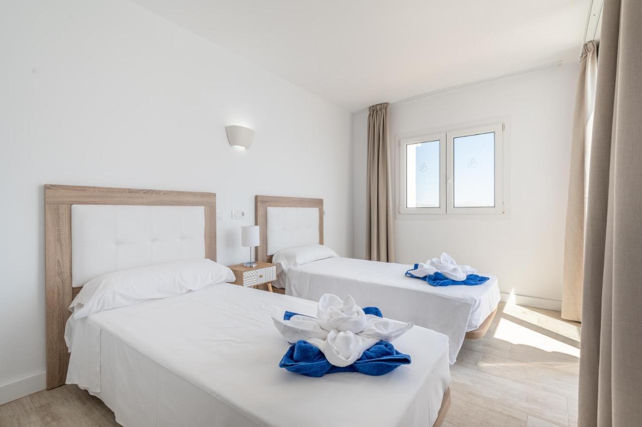 Superior One-Bedroom Apartment Sea View