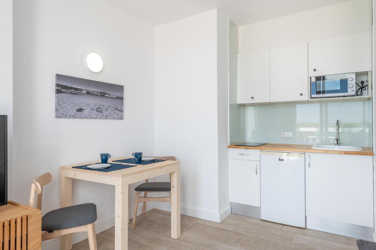 Superior One-Bedroom Apartment Sea View