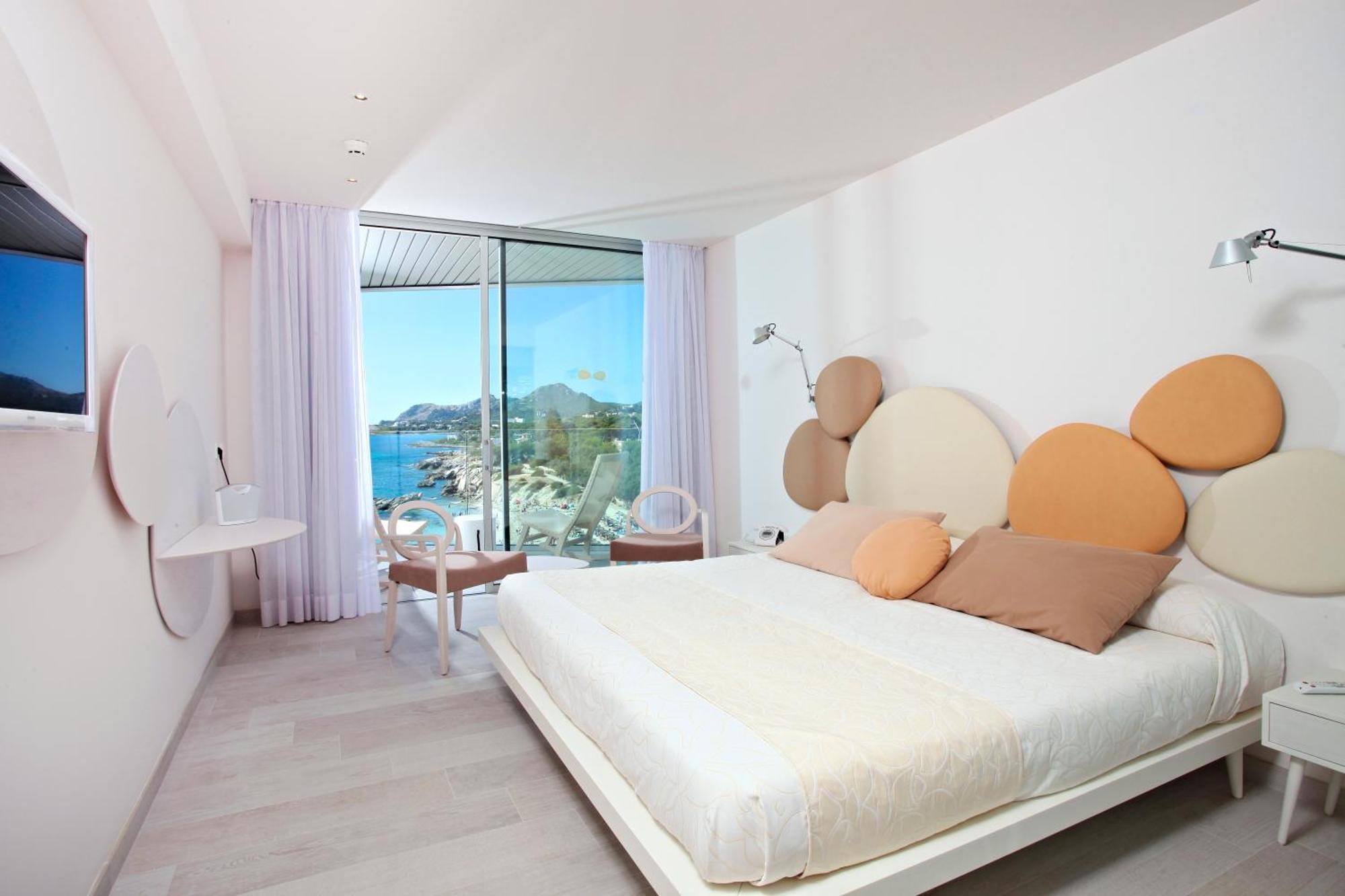 Double Room Partial Sea View