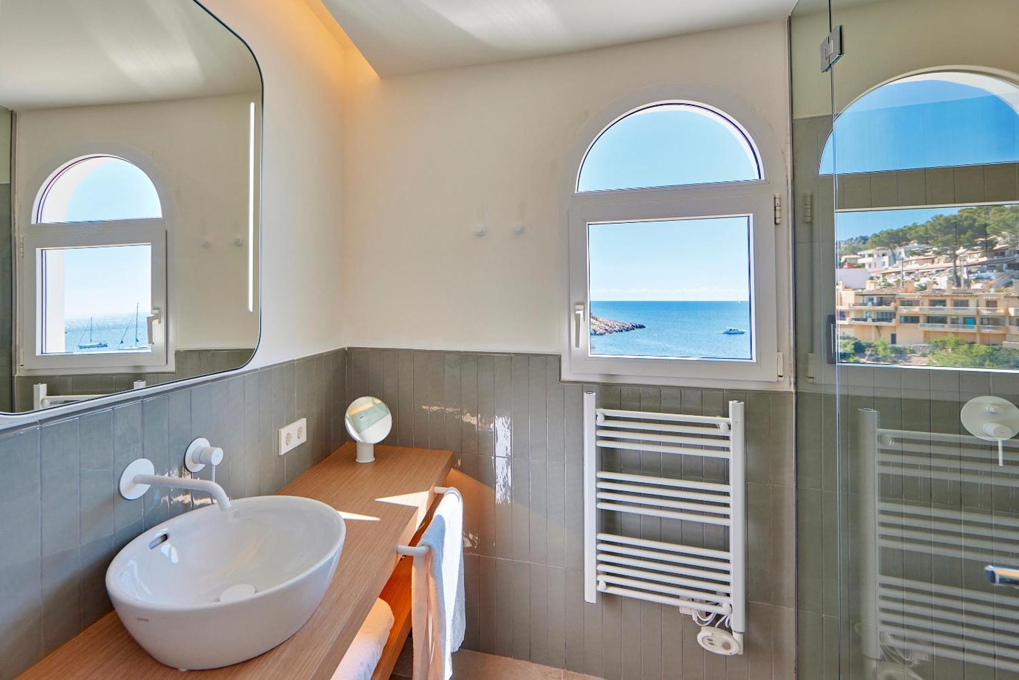 Twin Room Sea View