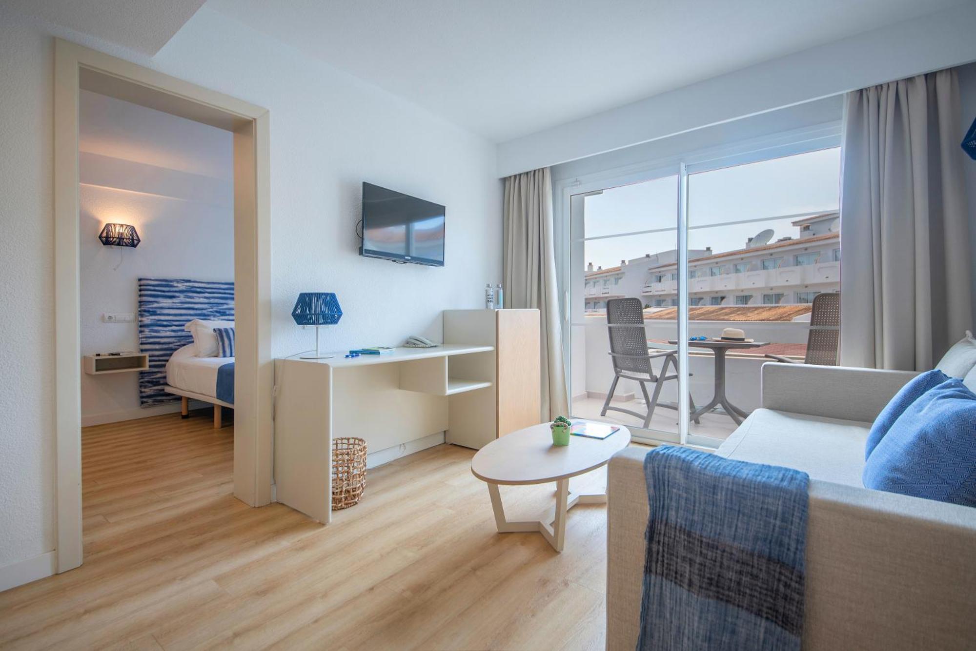 Junior Suite Balcony