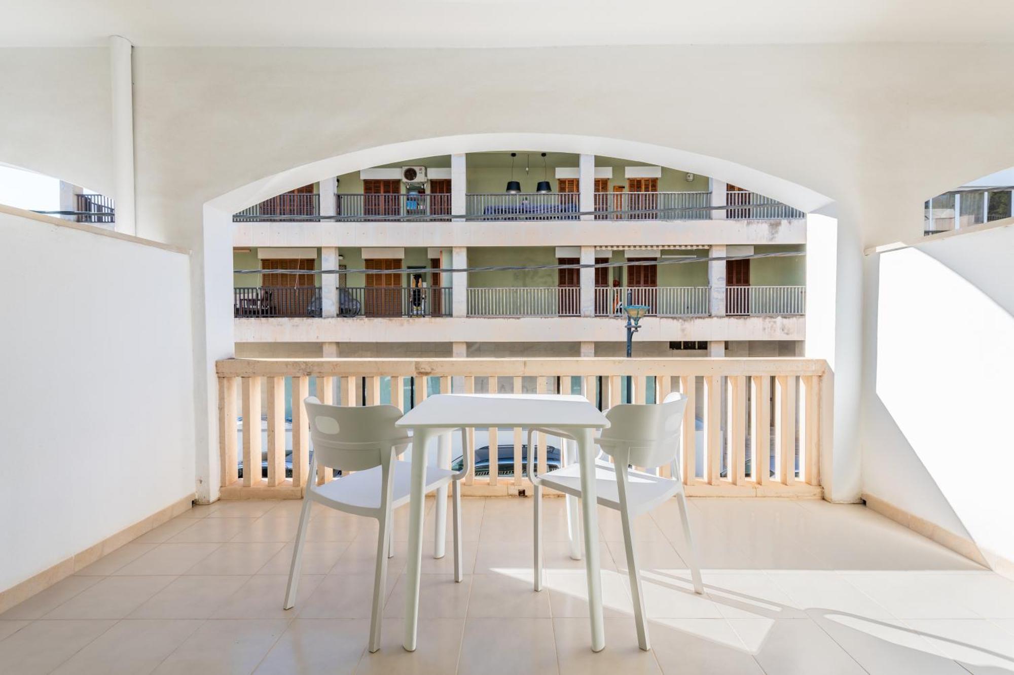 Single Room Terrace