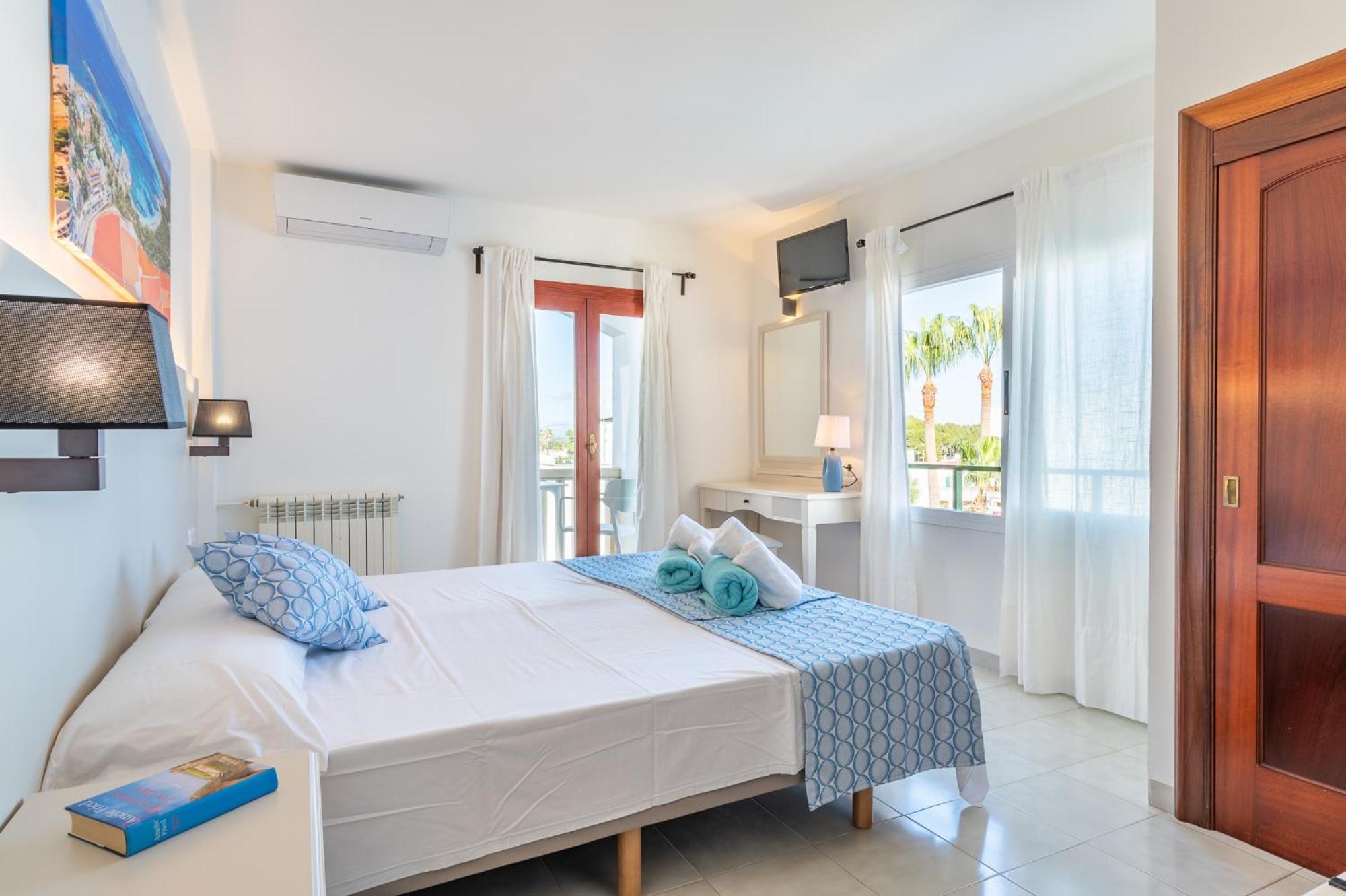 Superior Double or Twin Room Terrace