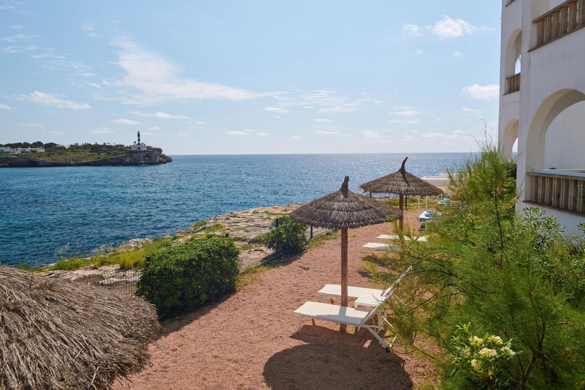 One-Bedroom Apartment Sea View