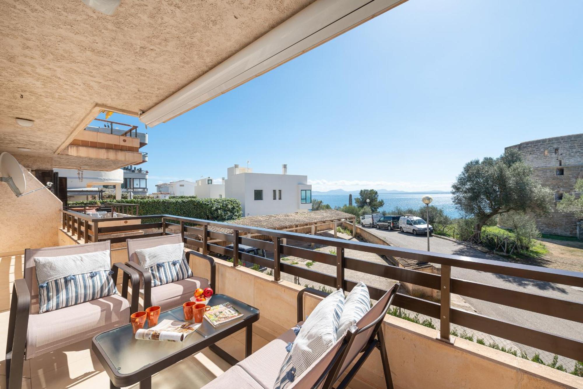 Apartment Sea View