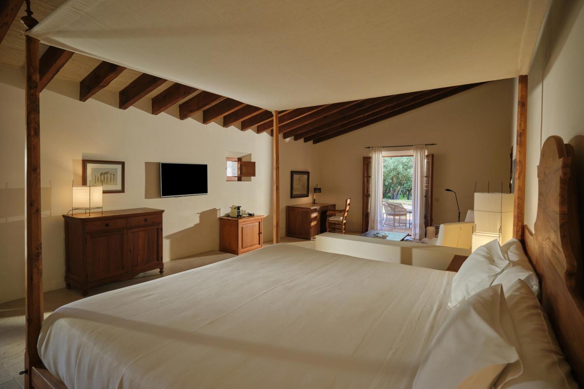 Junior Suite Garden View