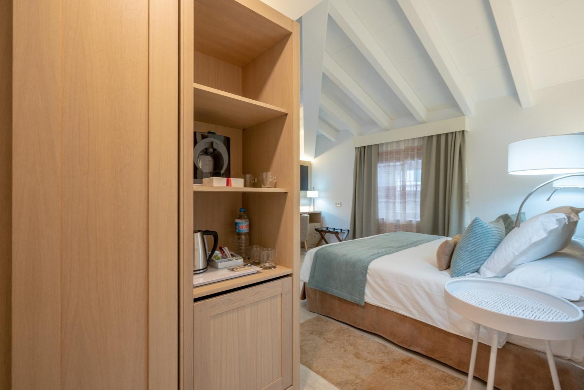 Superior Double or Twin Room City View