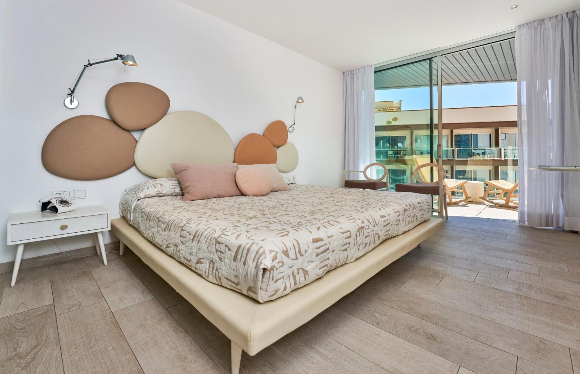 Double Room Partial Sea View