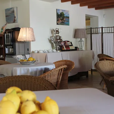 Hotel Rural Nou Dalt Muntanya-2