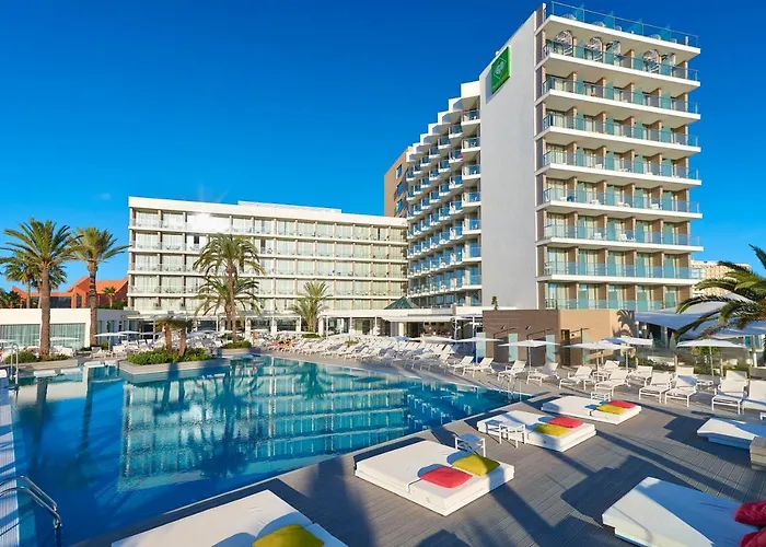 Hotel vicino a Cala Millor