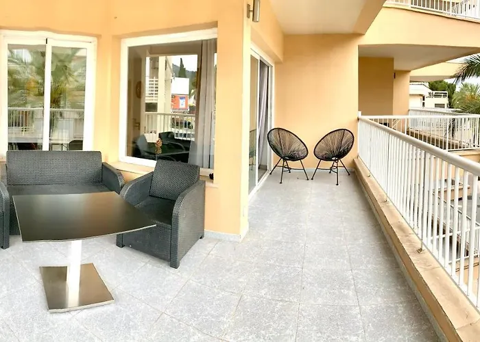 Apartamentos Las Palmeras Palmanova