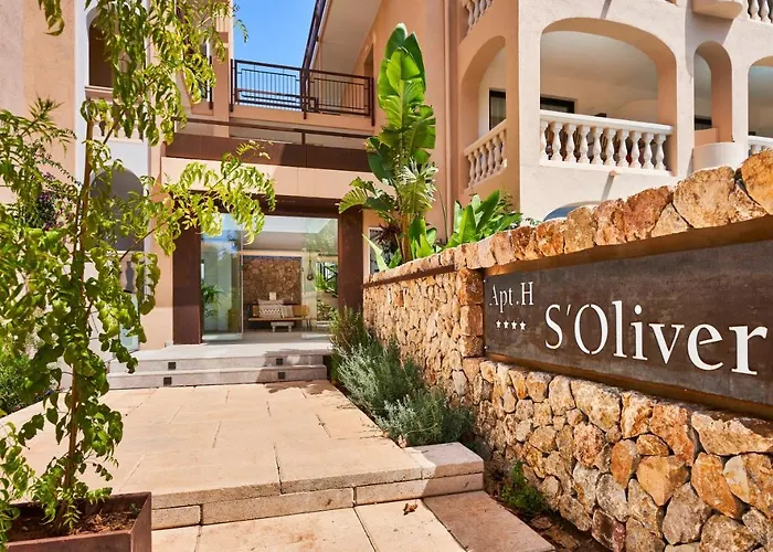 Apartamentos S'Olivera Canyamel 