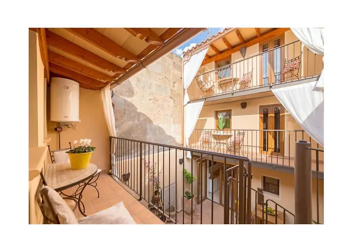 Aparthotel Boutique Hostal Born53 im Stadtkern von Llucmajor, Mallorca Llucmajor 