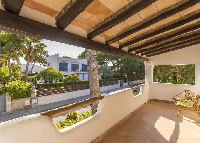 Villa Casa Ibicenca Sagitario à Playa de Muro 
