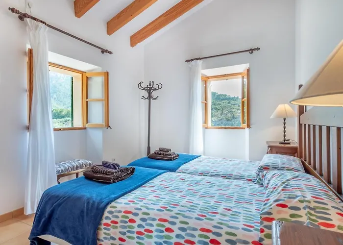 Deia Semi-Detached Sunny Country House, Near Gr221