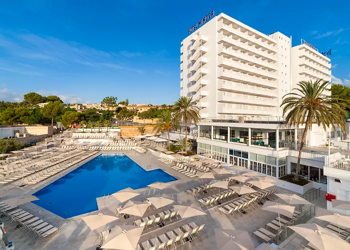 Palma Nova (Mallorca) hotels near Club de Golf Poniente