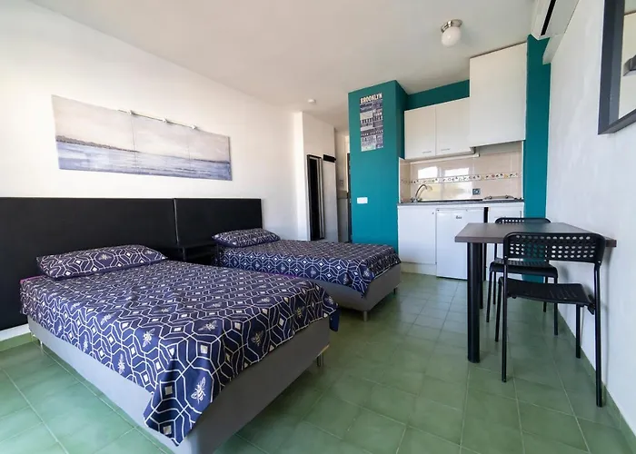 Vacation Apartment Rentals in Magaluf (Mallorca)