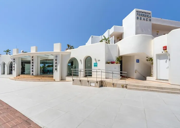 Apartamentos Ferrera Beach Cala Ferrera 