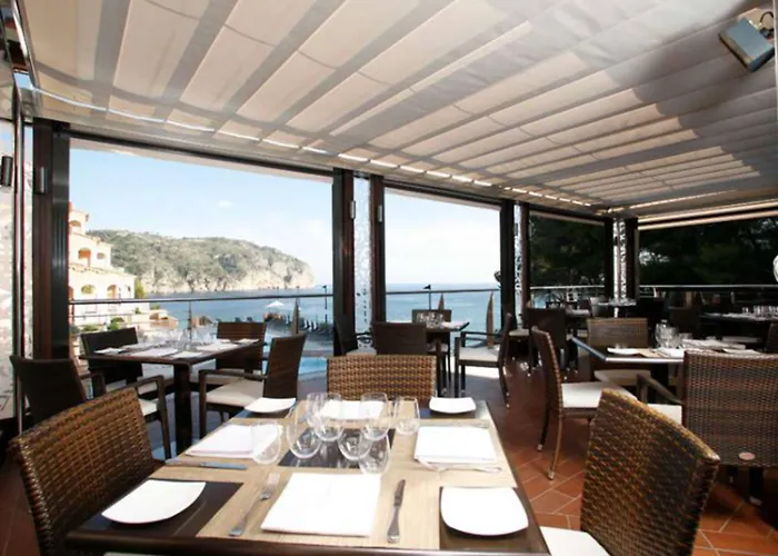 Bahia Suites Camp De Mar