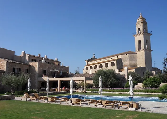 Hoteles en Ses Salines