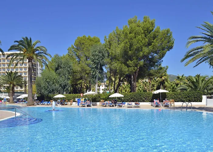 Palma Nova (Mallorca) Luxury Hotels